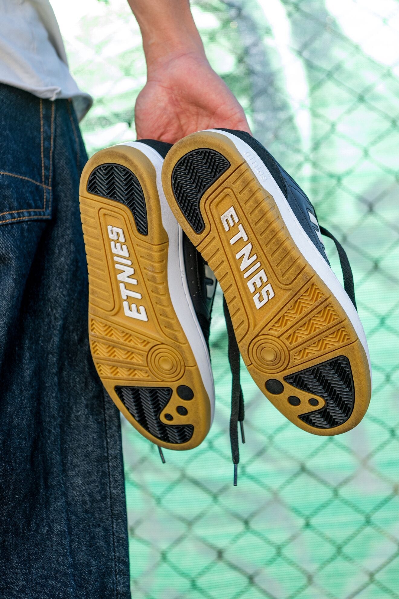 Etnies Mens Loot Black White Shoes