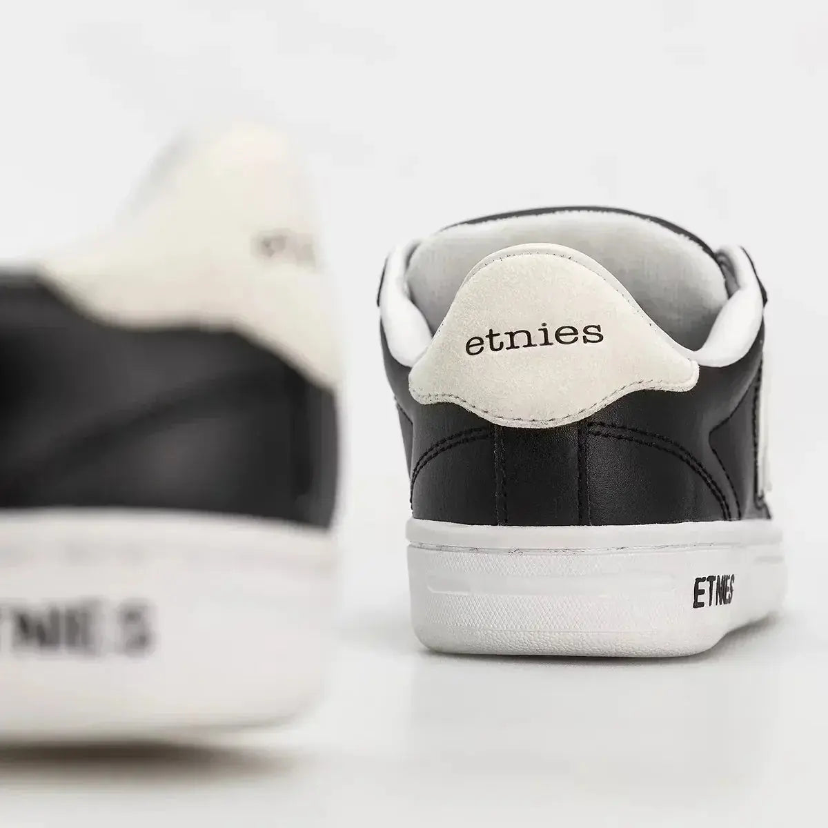 Etnies Men's Locut Black/White/White Shoes
