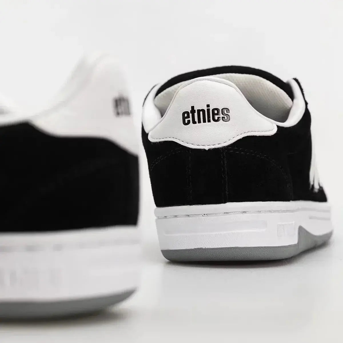 Etnies Men's Locut Black/White Shoes