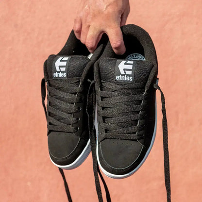 Etnies Men's Kingpin Black/White/Gum Shoes
