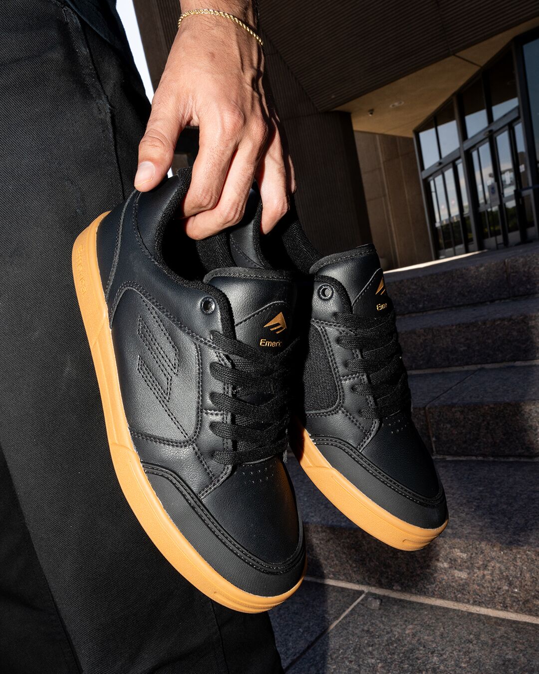 Emerica Mens Heritic Black Gum Shoes