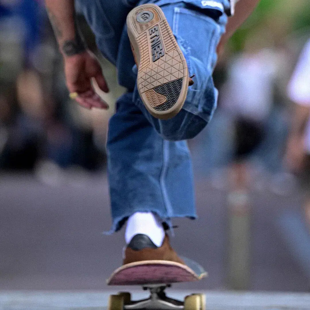 Etnies Men's Scam Brown/Gum Shoes