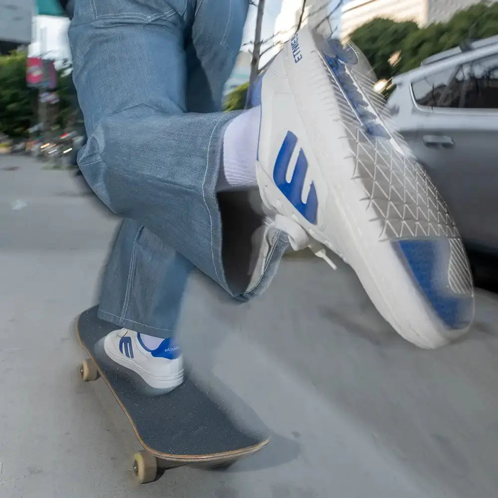 Etnies Men's Locut White/Blue Shoes